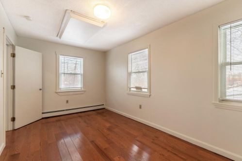 140 Norfolk St, Worcester MA 01604-2910 exterior