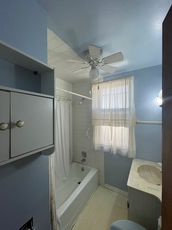 3303 Claremont Ave, Chicago IL 60620-5923 exterior