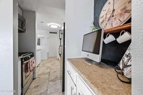 13028 17 Ave, Phoenix AZ 85086-8771 exterior