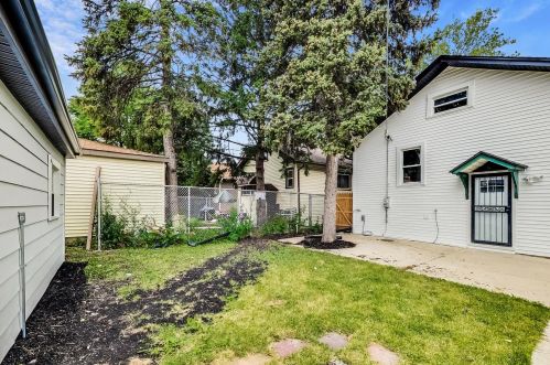 1418 2nd Ave, Broadview IL  60153-2229 exterior