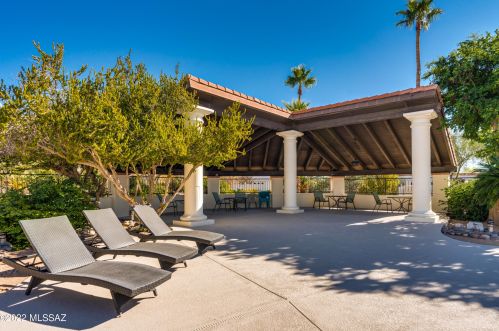 977 Palma De Pina, Tucson AZ 85704-3957 exterior