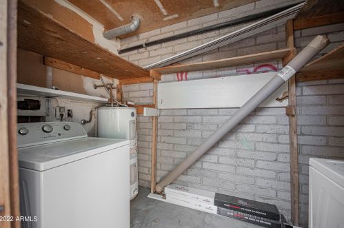 4265 67th Dr, Phoenix AZ  85033-8247 exterior