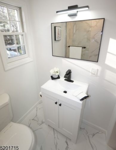 104 Elmora Ave, Cranford NJ 07016-1939 exterior