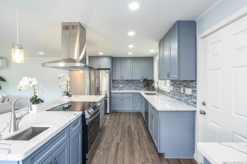 757 22nd Ave, Honolulu HI  96816-4519 exterior