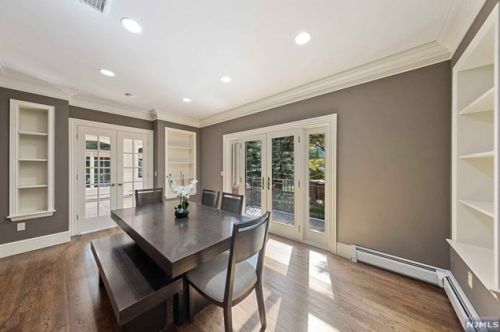 32 Lenox Ave, Demarest NJ 07627-2112 exterior