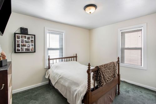 2521 Glendale Blvd, Kalamazoo MI 49004-1728 exterior