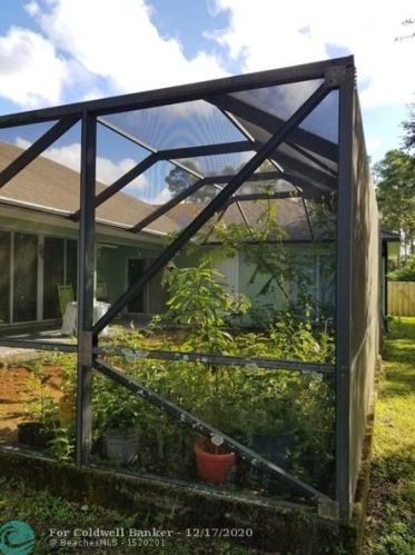 2516 Edgarce St, Fort Pierce FL exterior