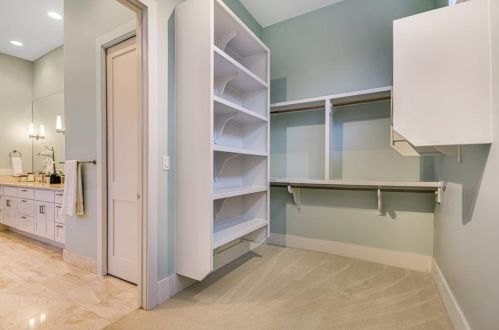 4105 Burnet Rd, Austin TX exterior