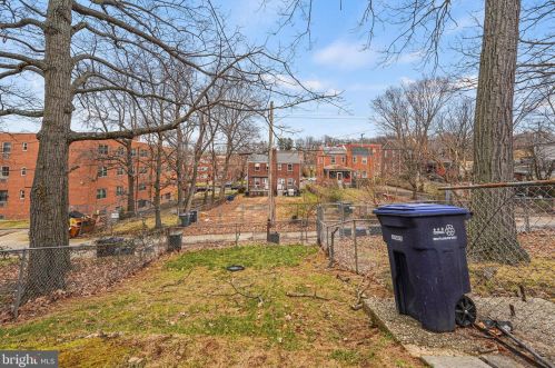 432 Burbank St, Washington DC 20019-4229 exterior