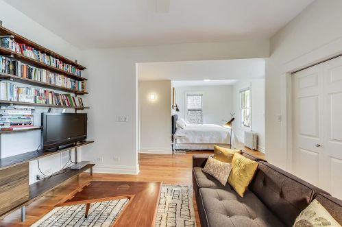 2610 Sawyer Ave, Chicago IL  60623-4736 exterior