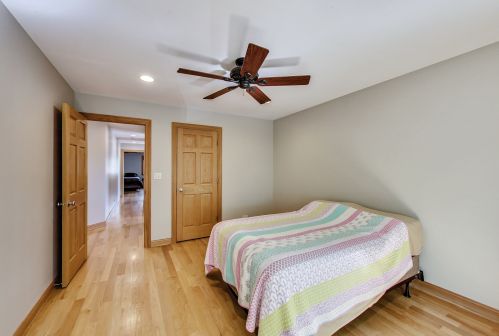 6221 Kildare Ave, Chicago IL 60803-2109 exterior