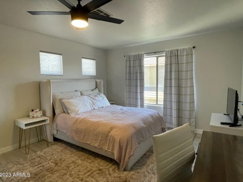 21831 40th Way, Phoenix AZ  85050-7235 exterior