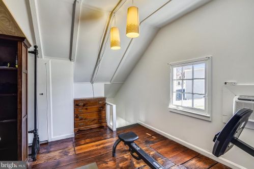 309 Wilkes St, Alexandria VA 22314-3853 exterior