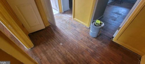 117 Spg Vly Rd, Darby PA 19023-1419 exterior