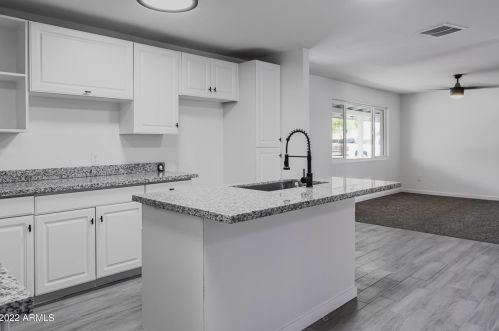 3426 Elm St, Phoenix AZ 85033-1039 exterior