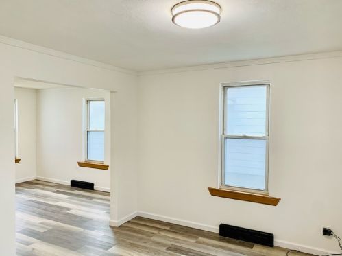 43 Montmorenci St, Springfield MA  01107-1727 exterior