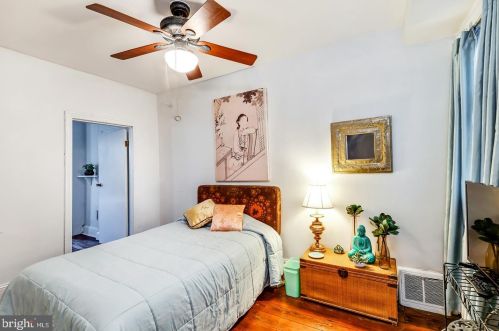 2039 Brandywine St, Philadelphia PA 19130-3204 exterior