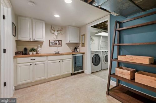 1317 Ritchie Pl, Washington DC 20017-2620 exterior