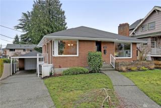 3264 40 Ave, Seattle WA  98199-2535 exterior