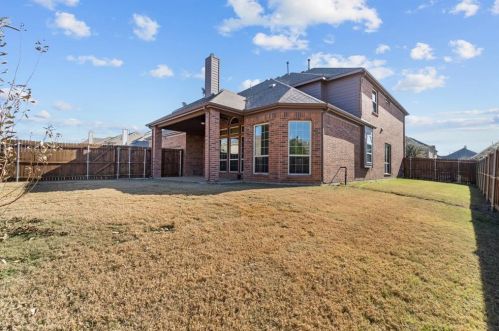 3030 Mcgregor Dr, Frisco TX 75033-8040 exterior