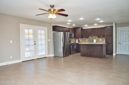 11623 31 Dr, Phoenix AZ 85041-5205 exterior