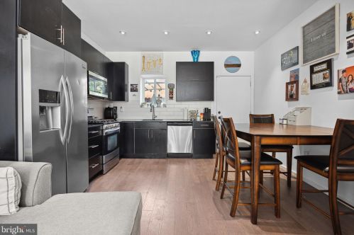 1648 4 St, Philadelphia PA 19148-1802 exterior