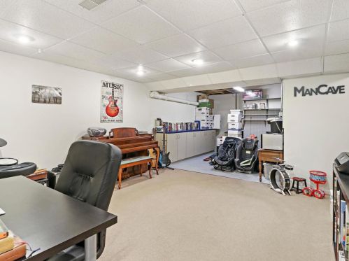 217 Mistwood Ln, Bull Valley IL 60014-4589 exterior