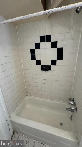 2513 Bouvier St, Philadelphia PA 19132-3816 exterior