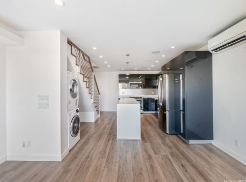 1538 Pele St, Honolulu HI 96813-2010 exterior