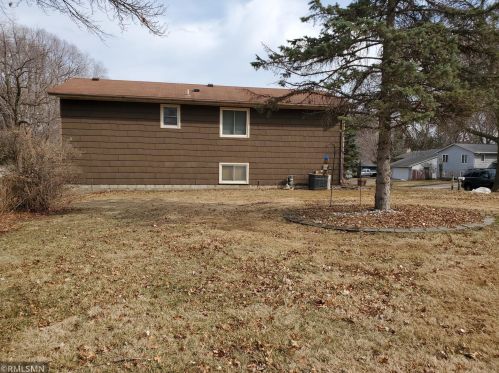 2447 Cowern Pl, Saint Paul MN 55109-4072 exterior