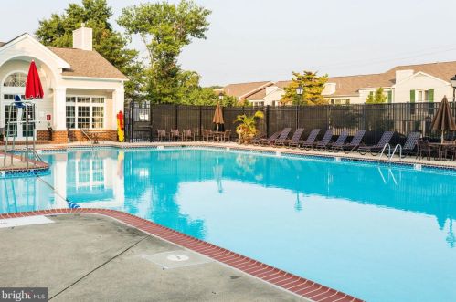 5262 Maris Ave, Alexandria VA exterior