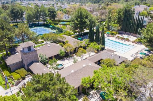 2979 Cyn Ave, San Diego CA 92123-4653 exterior