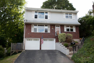 269 Parker Ave, Hackensack, NJ 07601-1811