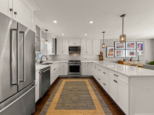 349 Arlington Ave, Elmhurst IL 60126-3546 exterior