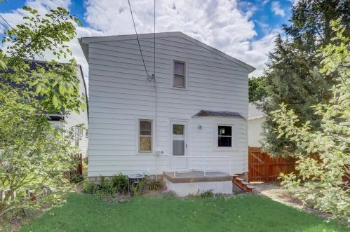 117 65, Milwaukee WI 53213-4018 exterior