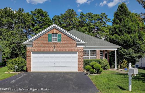 48 Marlow Dr, Jackson Twp, NJ 08527-4678