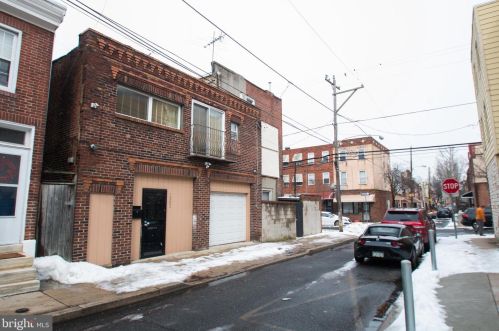 1302 Alder St, Philadelphia PA 19148-4908 exterior