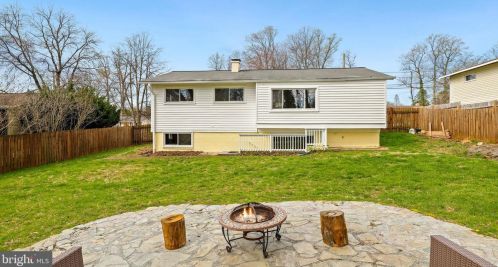 4216 Landgreen St, Rockville MD 20853-2731 exterior