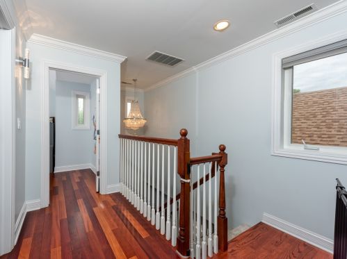 4944 Merrimac Ave, Chicago IL  60638-1304 exterior