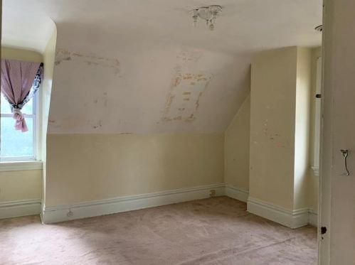 5544 Bryant St, Pittsburgh PA 15206-1675 exterior