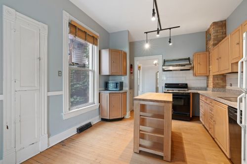 3341 Hamilton Ave, Chicago IL 60608-6036 exterior