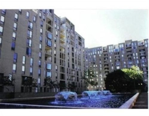 44 Washington St, Brookline MA  02445-7130 exterior