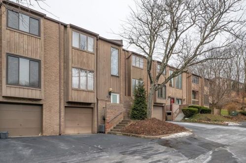 354 Hawthorn Ct, Pittsburgh, PA