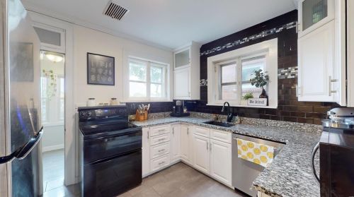 5721 Goener Ave, Saint Louis MO 63116-2234 exterior