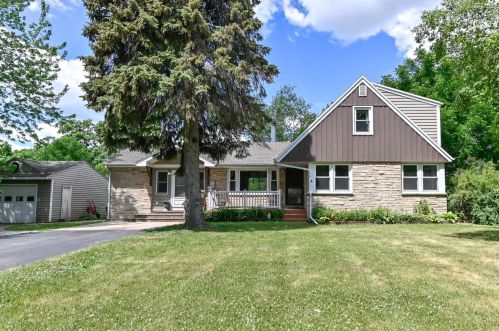 4929 33rd St, Milwaukee, WI 53209-5431