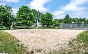 13210 Musicmaster Dr, Silver Spring MD 20904-6846 exterior