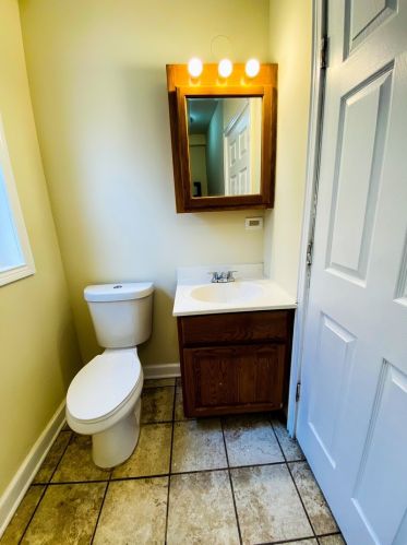 824 Leclaire Ave, Chicago IL 60638-3030 exterior