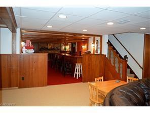 4591 Point Dr, Cleveland OH  44126-2834 exterior