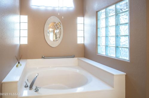 37660 Mashie Dr, Tucson AZ 85739-1134 exterior