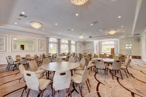 10144 Armani Dr, Boynton Beach FL 33437-3742 exterior